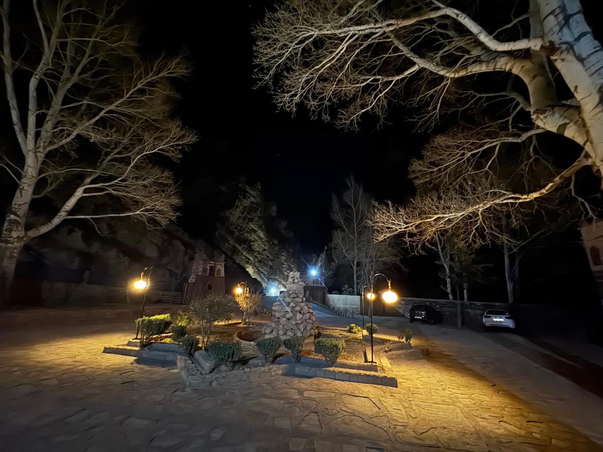 Berbere De La Montagne Hotel Imdiazene Eksteriør billede